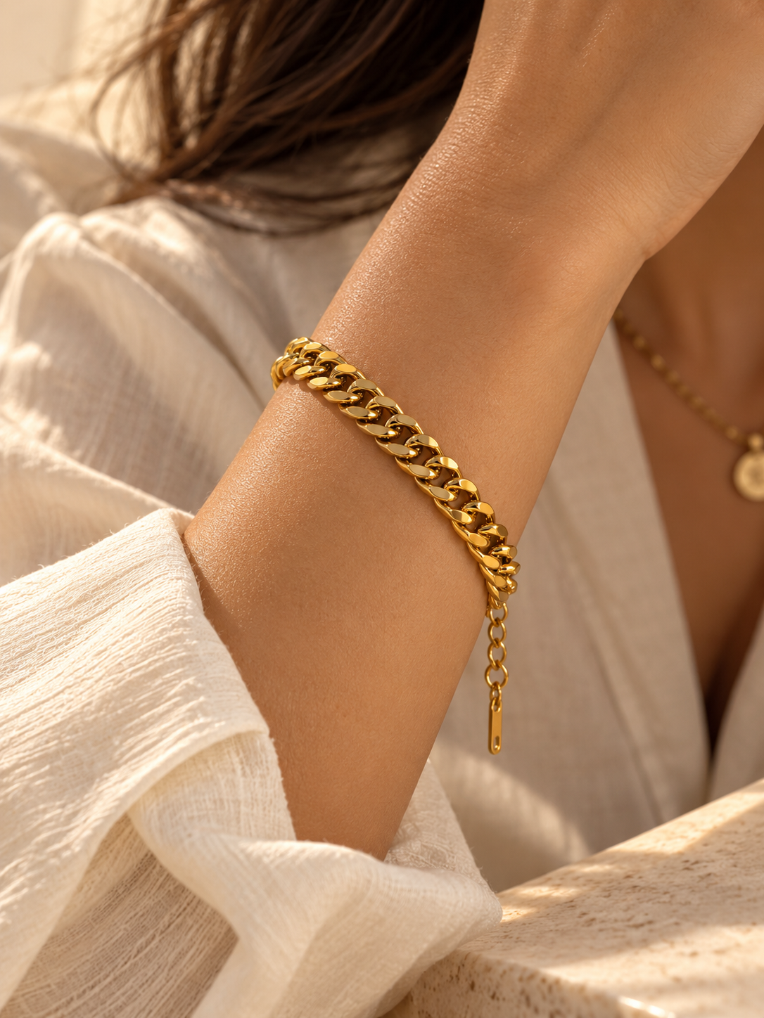 VEYRA BRACELET