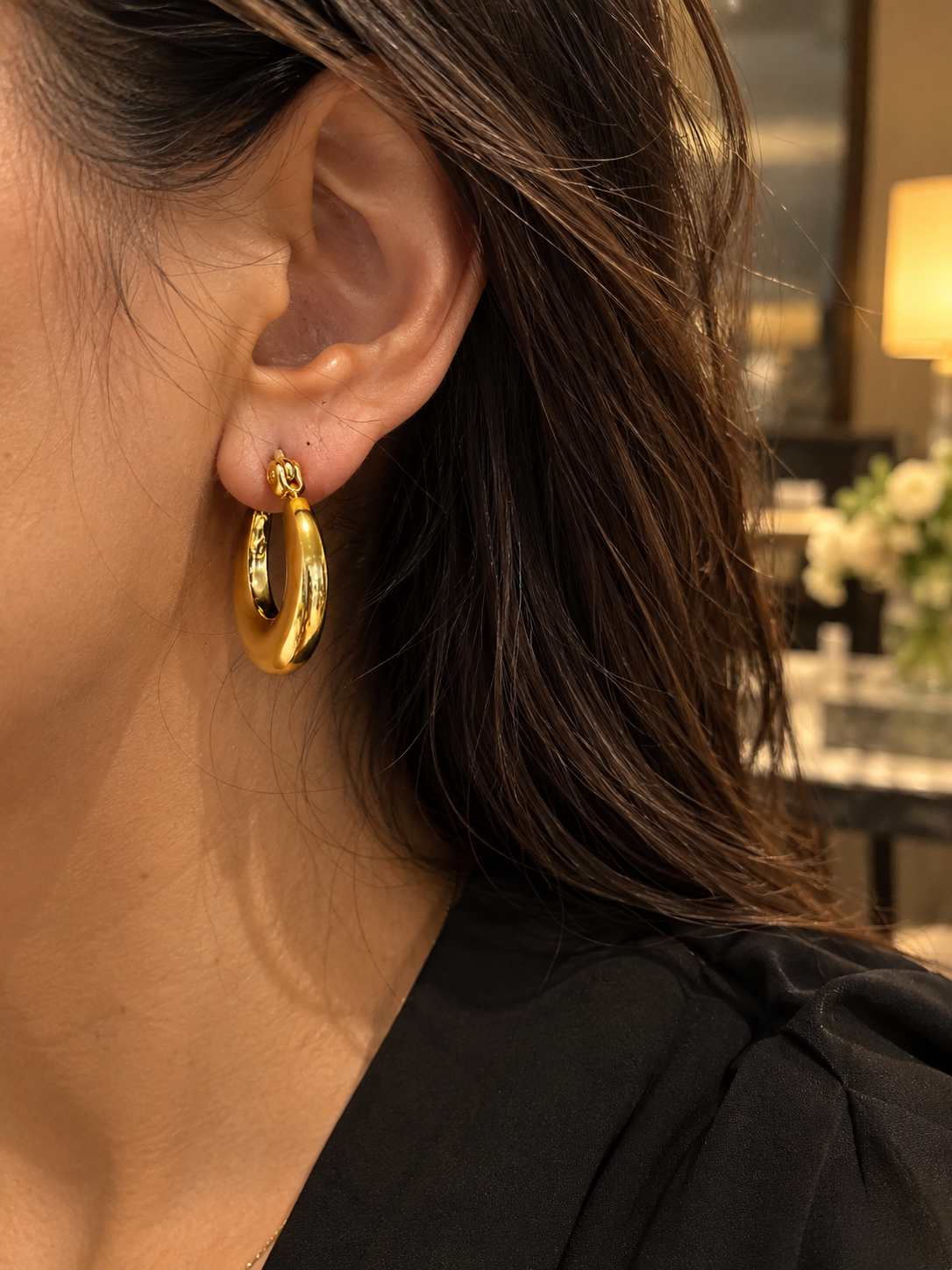 OLIVIA HOOPS