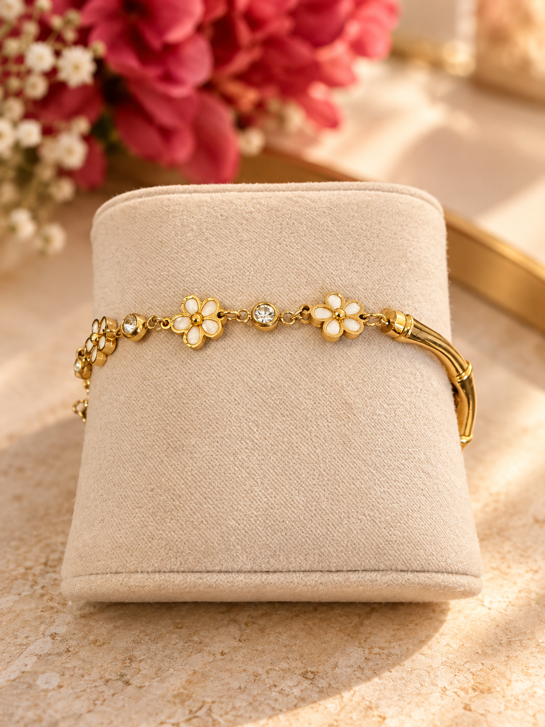 DAISY GRACE BRACELET