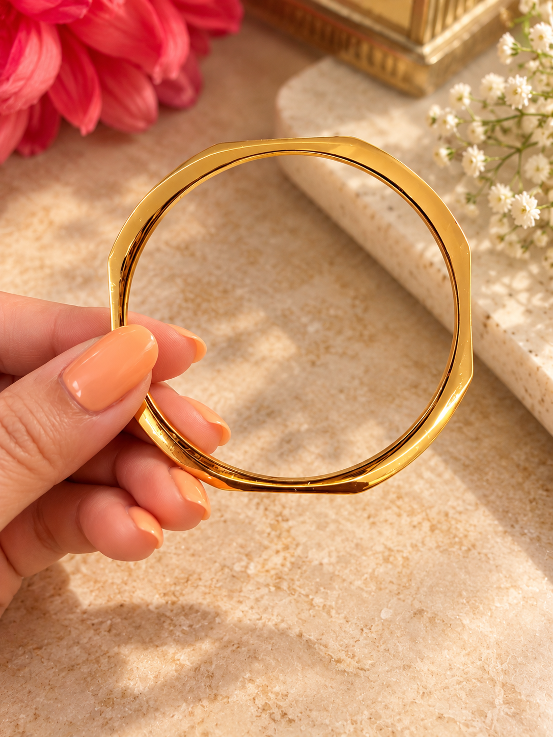 ASTRA BANGLE