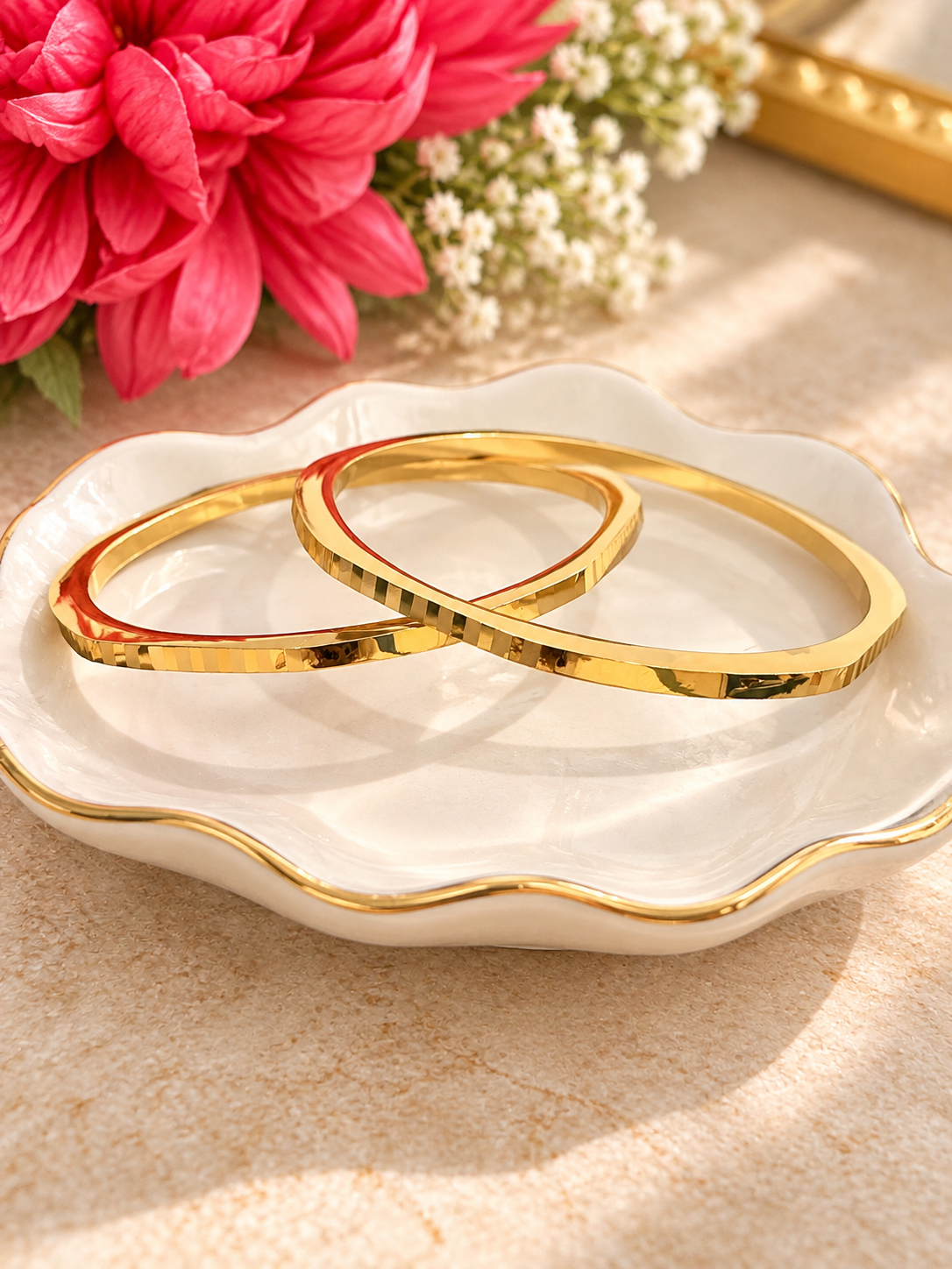 ASTRA BANGLE