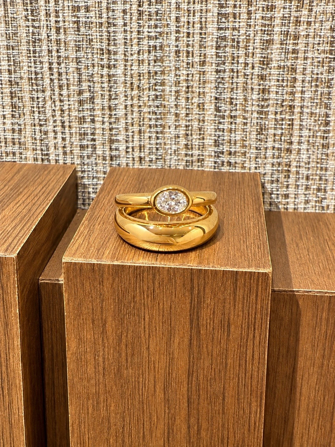 NIVA GLOW RING